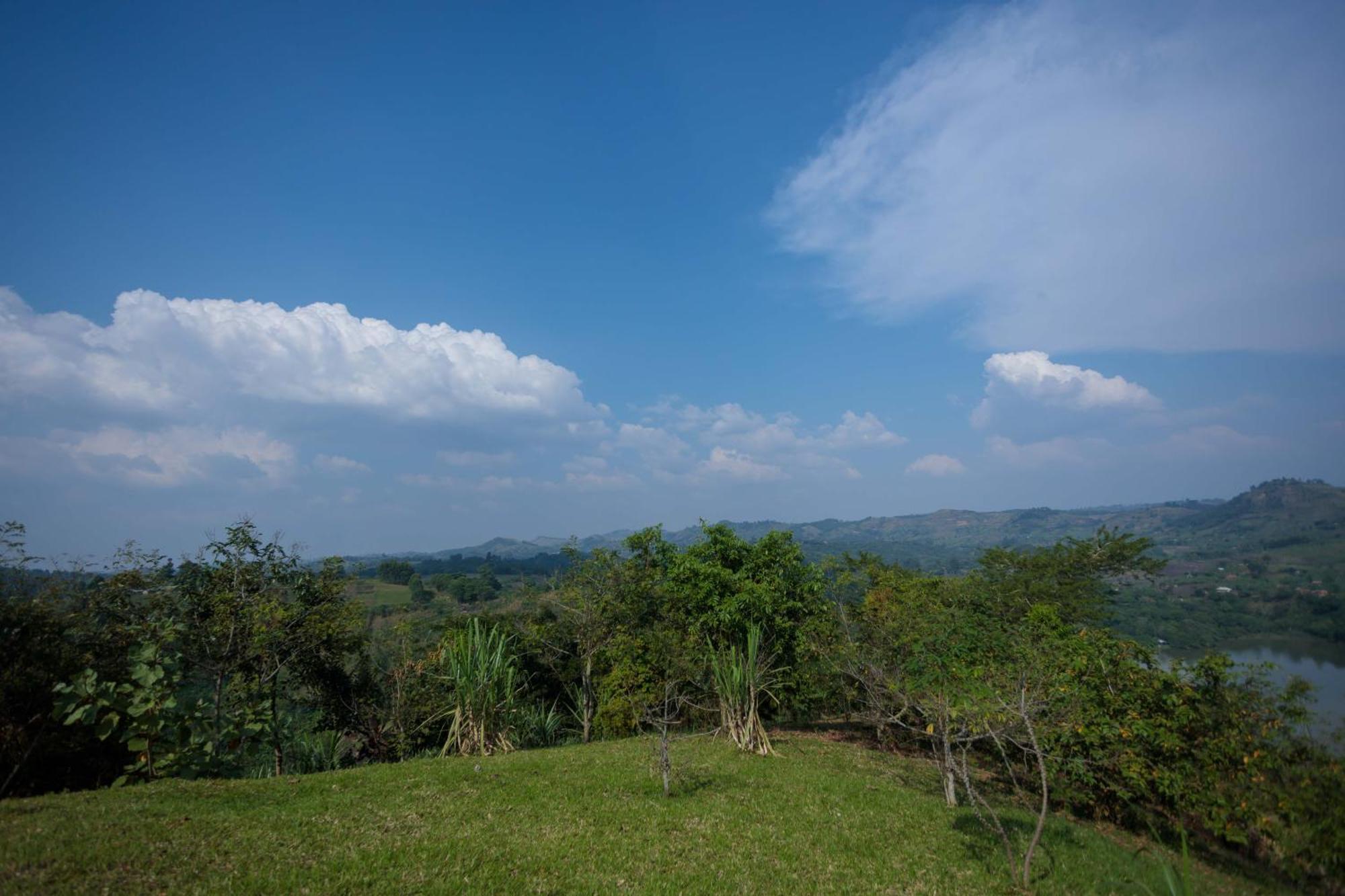 Lake Mwamba Lodge Kasenda Exterior photo