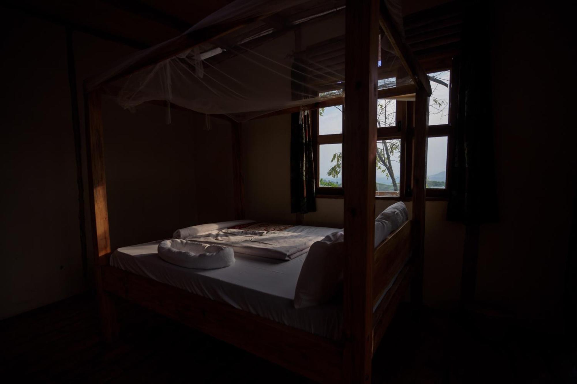 Lake Mwamba Lodge Kasenda Exterior photo