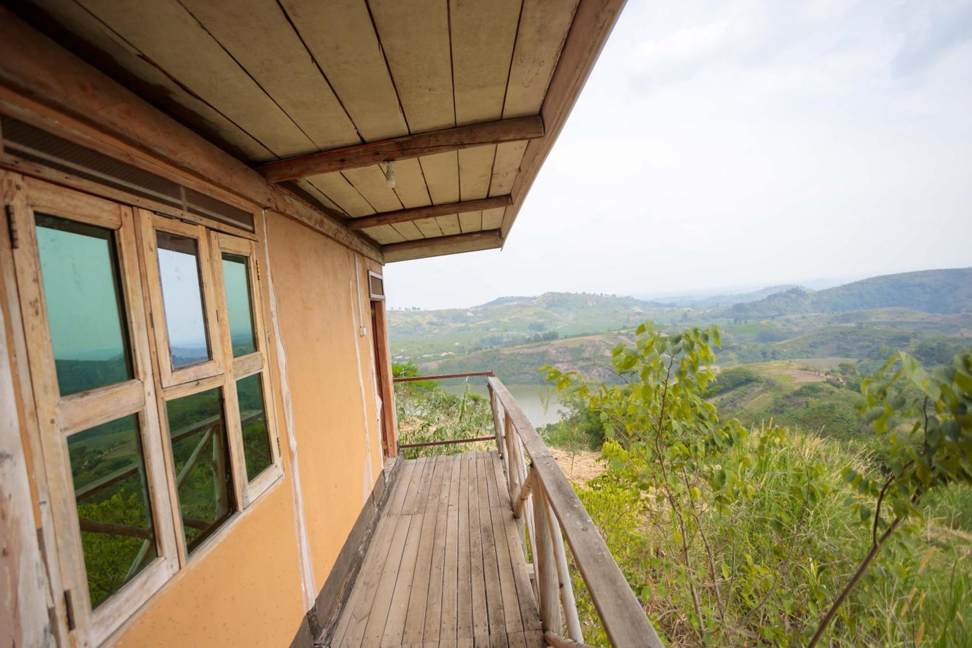 Lake Mwamba Lodge Kasenda Exterior photo